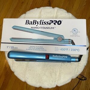 BaBylissPRO Nano Titanium Flat Iron - Blue